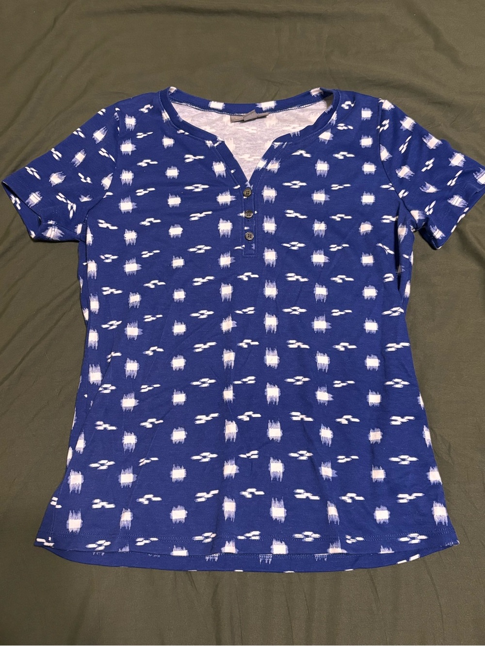 Style & Co. Blue Short-Sleeve Henley Top with White Ikat Print